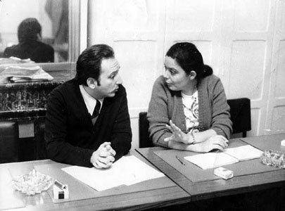 Jorge Arrate y Beatriz Allende en París en 1974