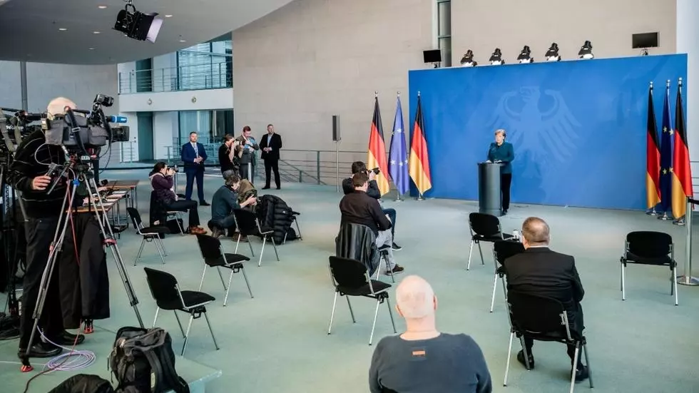 Conferencia de prensa del 22 de marzo de la mandataria alemana Ángela Merkel. Foto: Reuters Conferencia de prensa del 22 de marzo de la mandataria alemana Ángela Merkel. Foto: Reuters