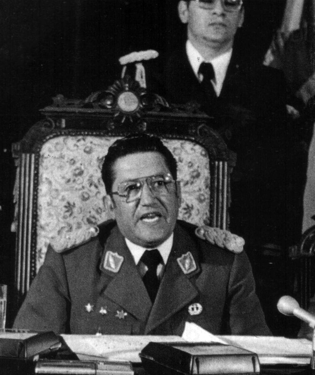 Luis García Meza. Luis García Meza.