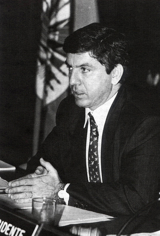César Gaviria Trujillo César Gaviria Trujillo