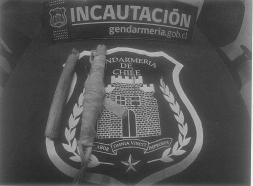 Parte del armamento artesanal requisado. Parte del armamento artesanal requisado.