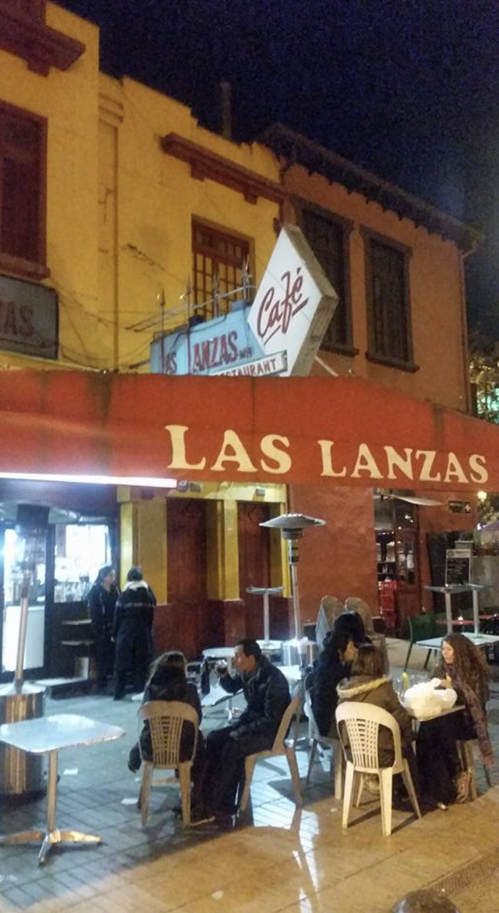 Las Lanzas en Plaza Ñuñoa Las Lanzas en Plaza Ñuñoa