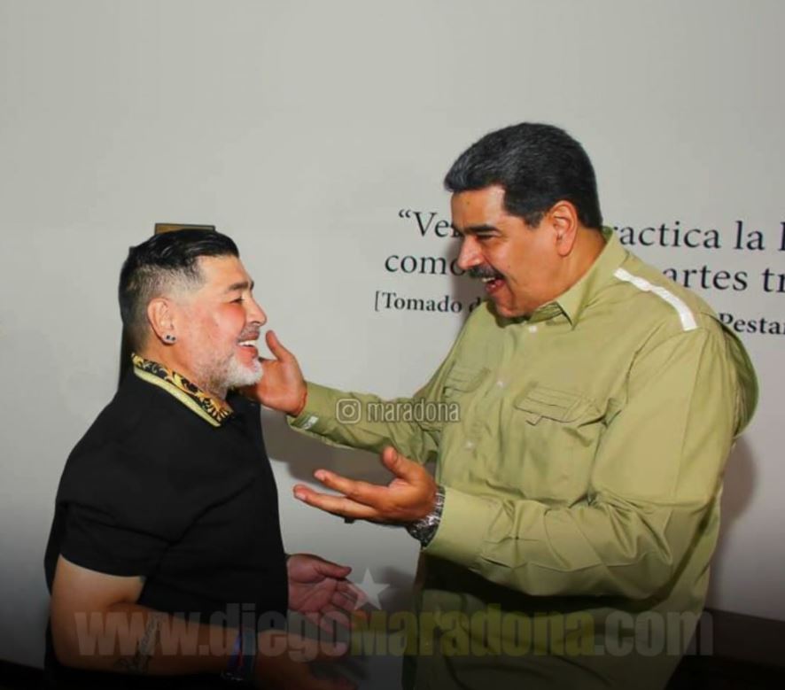 Maradona junto al presidente venezolano, Nicolás Maduro