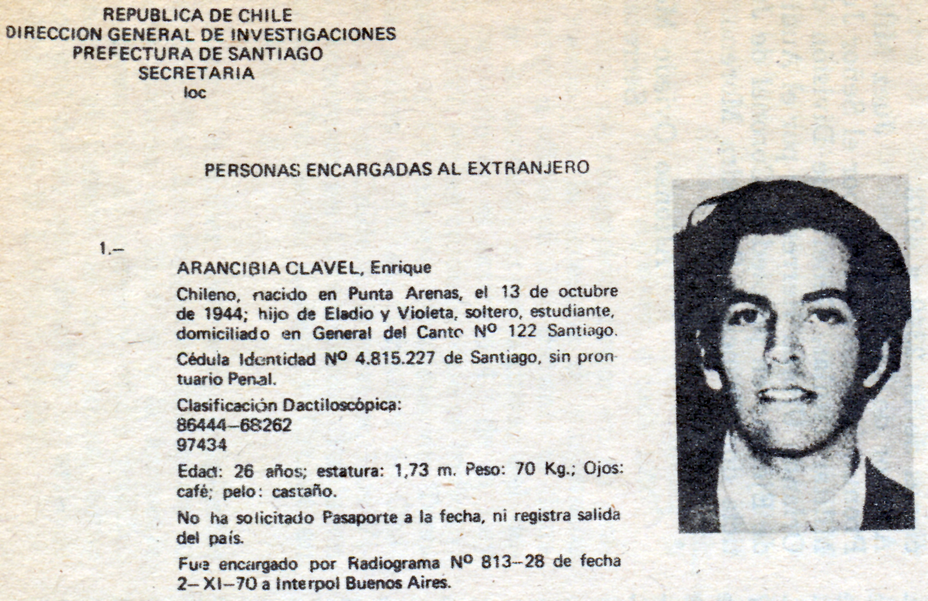 Enrique Arancibia dirigía los atentados. Más tarde fue clave en las actividades e la DINA en Buenos Aires. Enrique Arancibia dirigía los atentados. Más tarde fue clave en las actividades e la DINA en Buenos Aires.