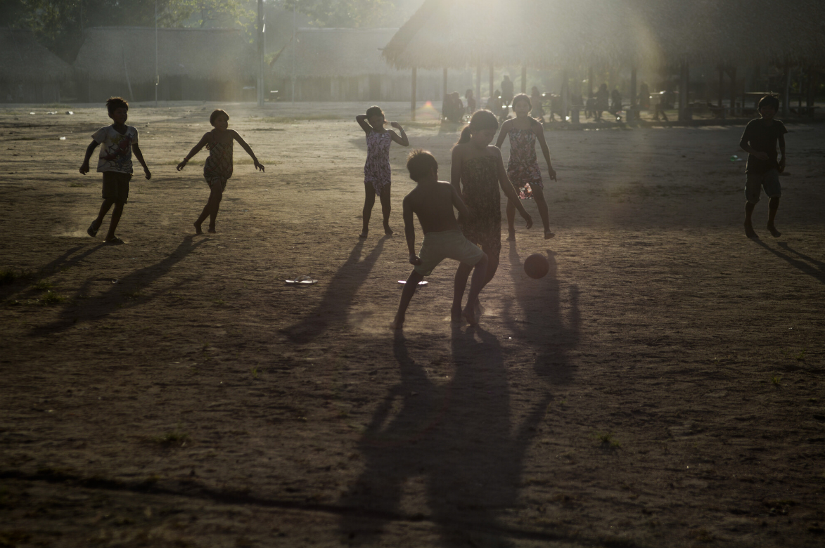Este año, el informe Global Witness reportó el asesinato de cinco menores de edad; tres de esos homicidios ocurrieron en Brasil. Foto: Karina Iliescu / Global Witness.