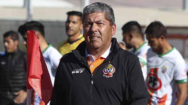 Gustavo Huerta Araya, ex futbolista y actual DT de Cobresal Gustavo Huerta Araya, ex futbolista y actual DT de Cobresal