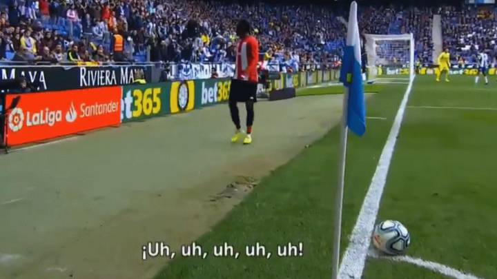 El futbolista Iñaki Williams del Athletic de Bilbao recibe insultos raciales de los 'ultras' del Espanyol, a fines de enero de 2020. Según un estudio de El País, en el fútbol español se registran 68 partidos con insultos xenófobos. El futbolista Iñaki Williams del Athletic de Bilbao recibe insultos raciales de los 'ultras' del Espanyol, a fines de enero de 2020. Según un estudio de El País, en el fútbol español se registran 68 partidos con insultos xenófobos.