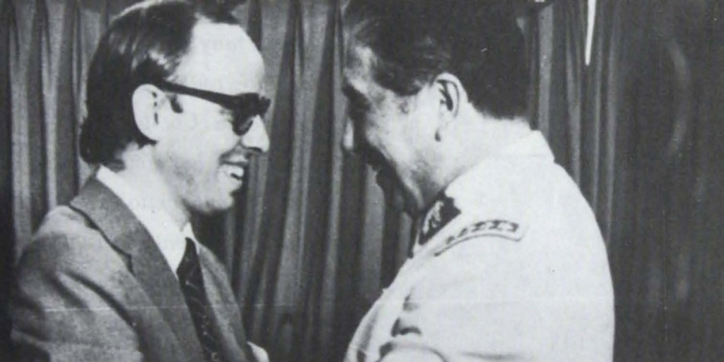 Jaime Guzmán y Augusto Pinochet