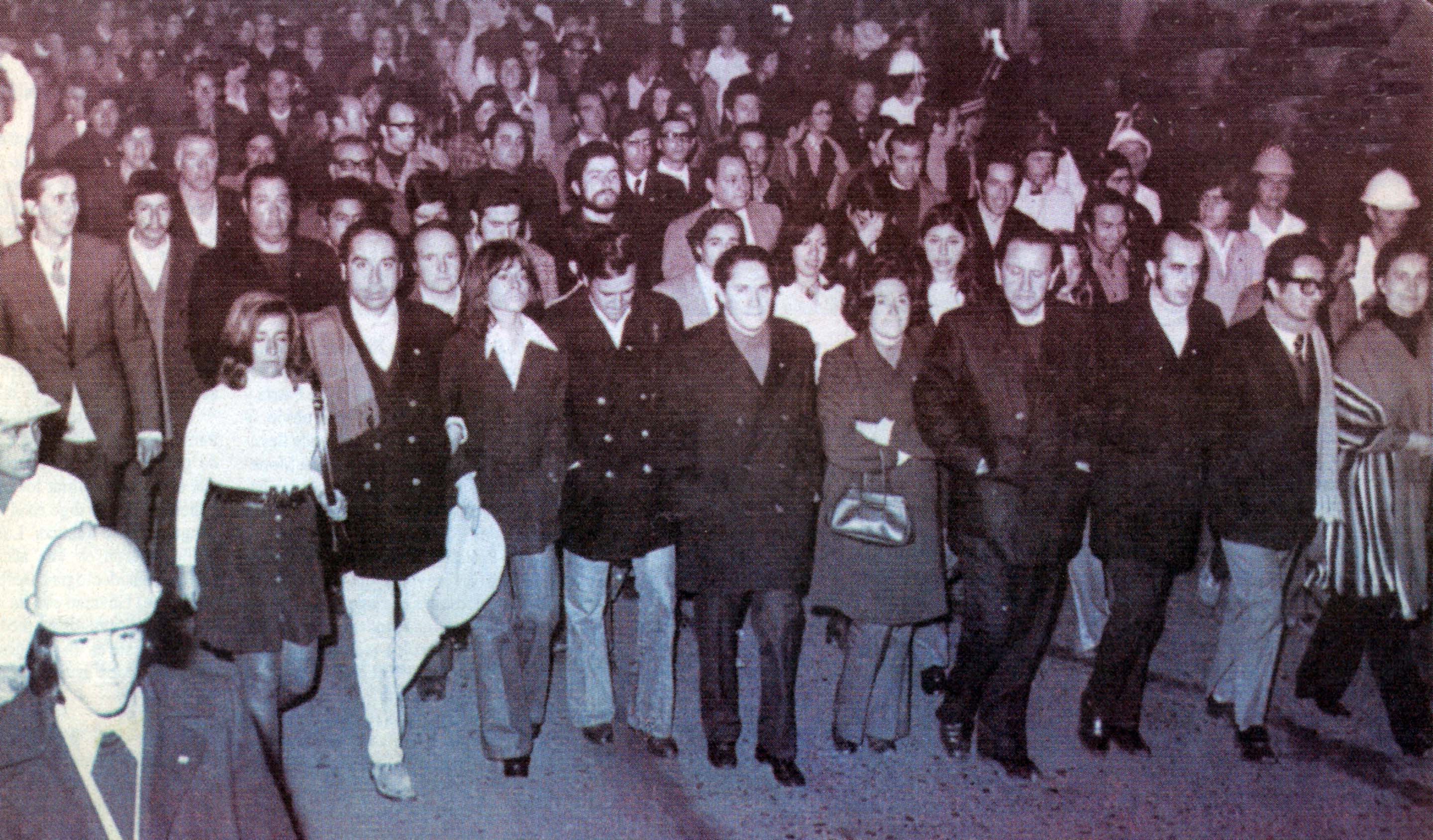 La jefatura de Patria y Libertad durante una marcha en Temuco en mayo de 1973