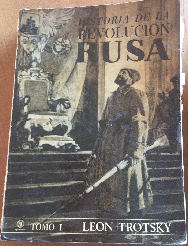 'Historia de la Revolución Rusa, Tomo 1' de Trotsky, editado por Quimantú 'Historia de la Revolución Rusa, Tomo 1' de Trotsky, editado por Quimantú