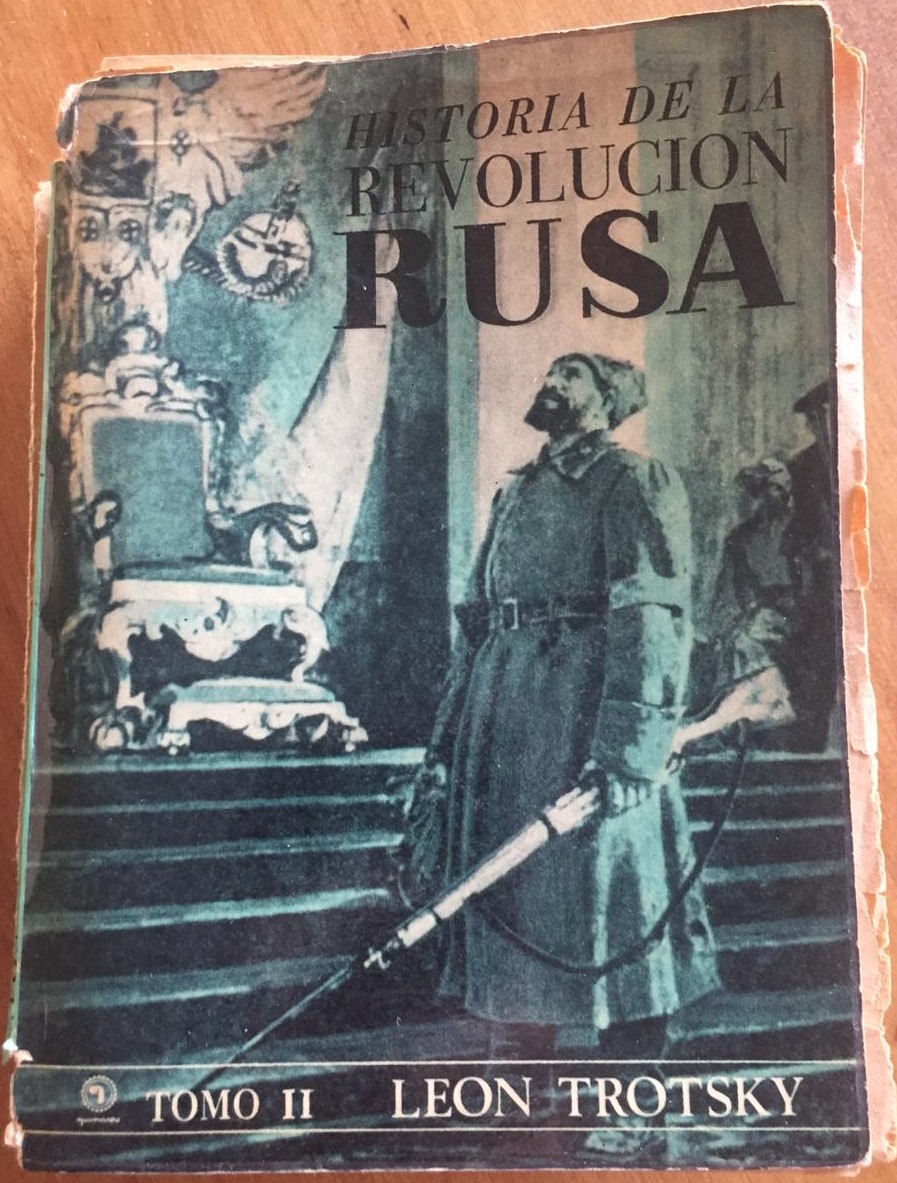 'Historia de la Revolución Rusa, Tomo 2' de Trotsky, editado por Quimantú 'Historia de la Revolución Rusa, Tomo 2' de Trotsky, editado por Quimantú