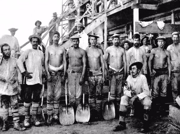 Mineros del salitre. Mineros del salitre.