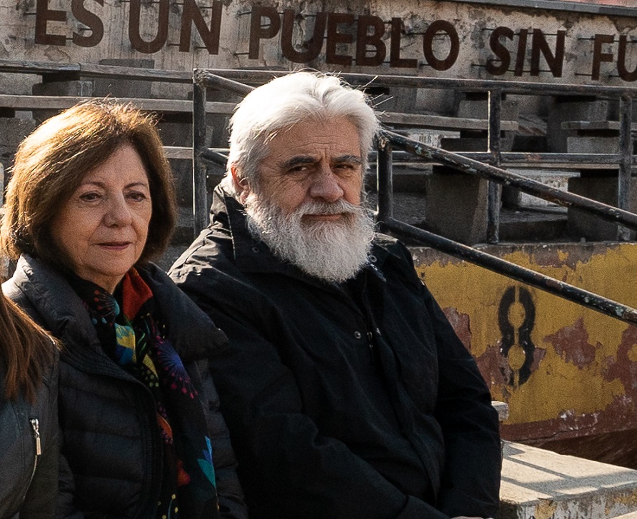 María Elena Duvauchelle y Roberto Poblete. María Elena Duvauchelle y Roberto Poblete.
