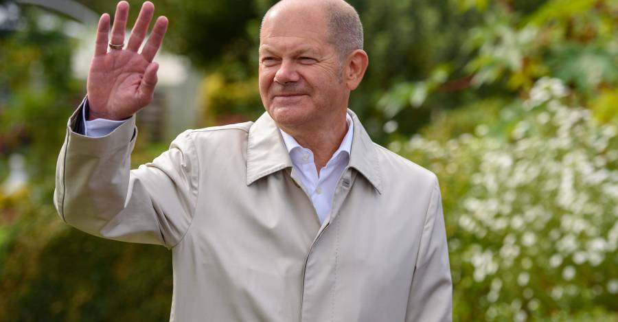 Olaf Scholz - Crédito: Dirk Vorderstraße (Flickr).