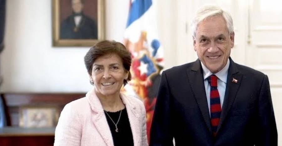 María Luisa Brahm junto a Sebastián Piñera. 