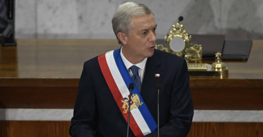 Oposición acuerda recurrir al Tribunal Constitucional contra la megarreforma del Gobierno