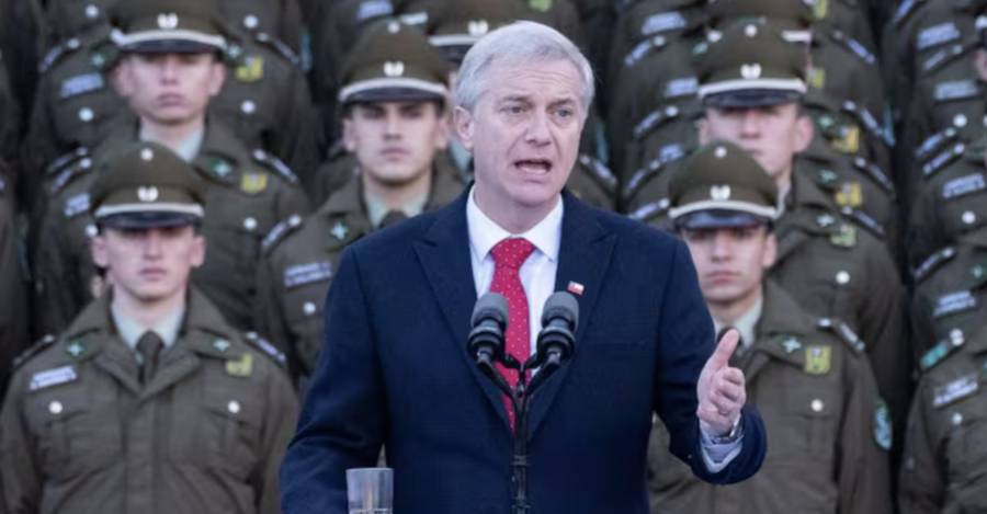 Presidente Kast ratifica voluntad de indultar a exuniformados tras presión de aliados