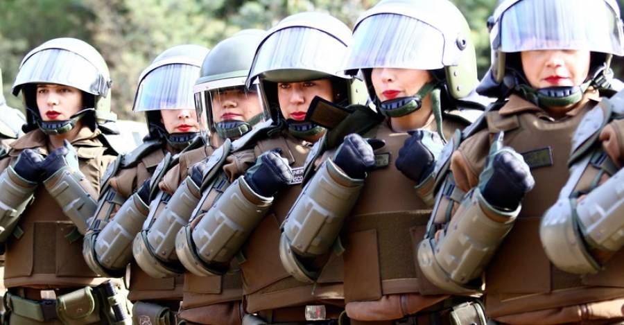 Carabineros asegura que sus funcionarias no han reportado estos problemas