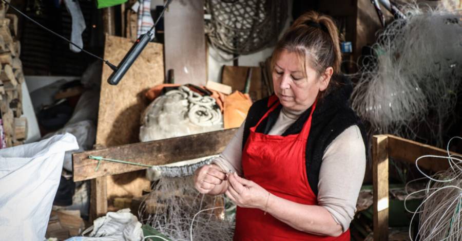 Patricia Reyes, encarnadora de la caleta de Lebu. Foto: Francisco Velásquez.
