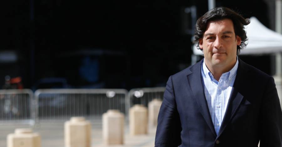 Diputado Raúl Leiva