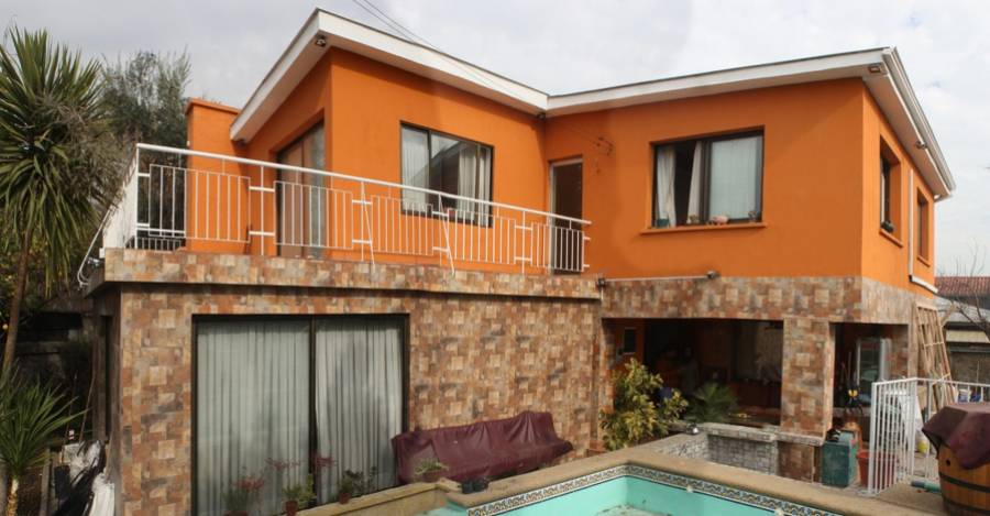 Esta es la casa donde torturó la DINA, en calle Irán al llegar a Los Plátanos, en Macul