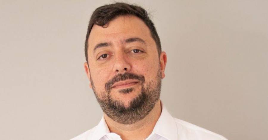 Ezio Costa.