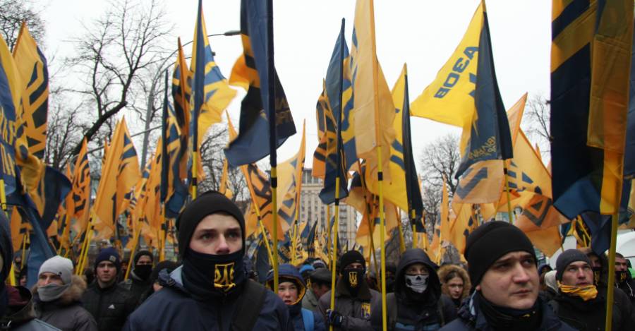 Militantes del Batallón Azov en noviembre de 2016