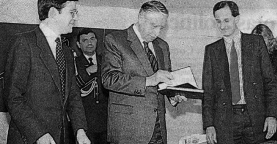 Lanzamiento de Chile, Sociedad Emergente. Foto: El Mercurio, 1989.