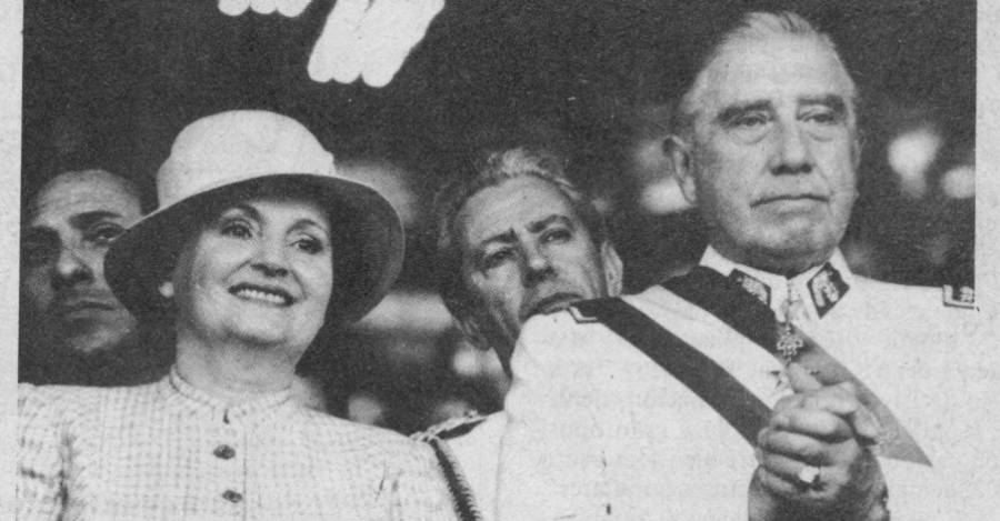 Los años de esplendor de Pinochet y su esposa.
