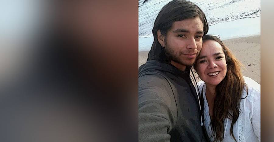 Pablo Marchant junto a su madre Miriam Gutiérrez