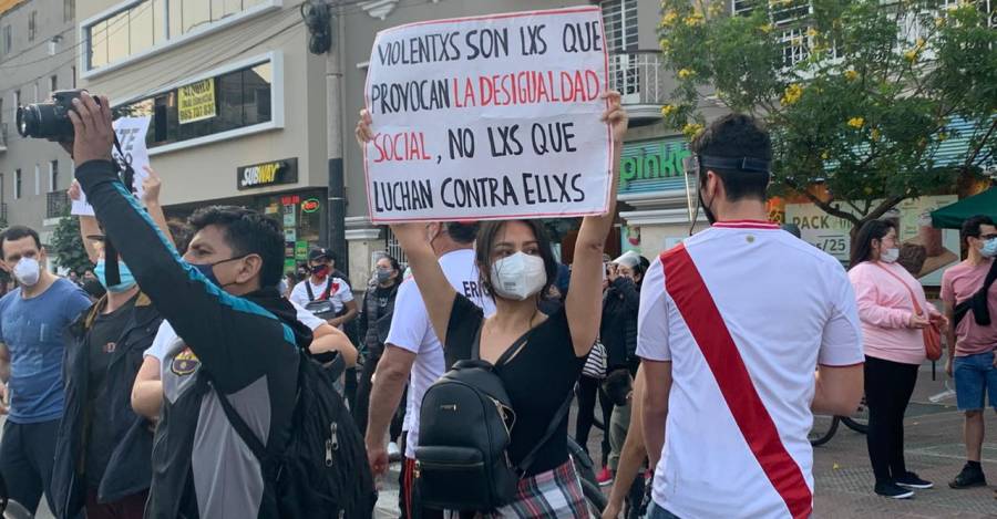 Protestas en Perú. Fotografía Paula D’Angelo