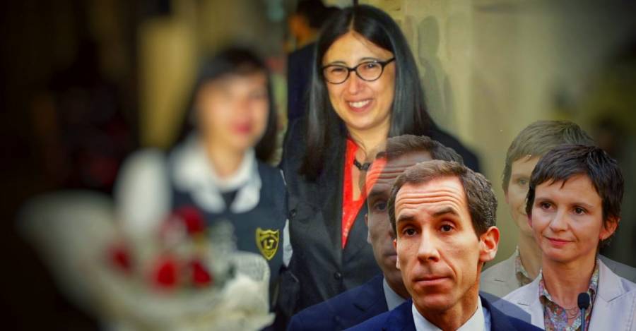 De fondo, la ex directora Gallardo. En la esquina, Tohá, quien inicio el sumario, y Alessandri, quien firmó su despido