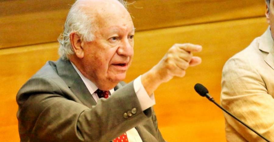 El dedo de Lagos ahora apunta al más importante proceso democrático de nuestra historia contemporánea