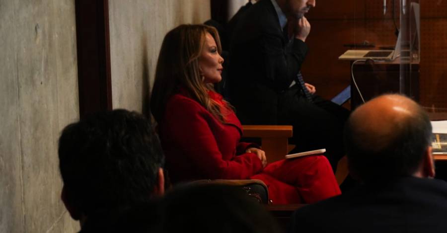 Ex alcaldesa Cathy Barriga durante la reformalización. Foto: Nicolás Reyes