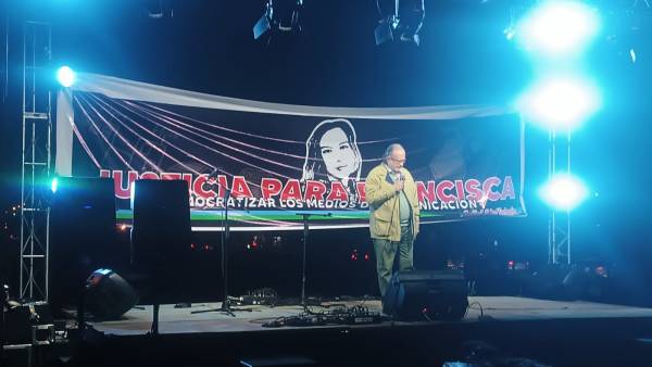 César Astudillo, tío de Francisca Sandoval en La Victoria.