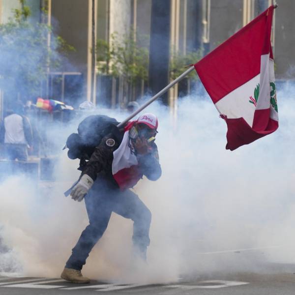 Crecen las protestas en Perú tras la destitución de Pedro Castillo. Foto: Sputnik Crecen las protestas en Perú tras la destitución de Pedro Castillo. Foto: Sputnik