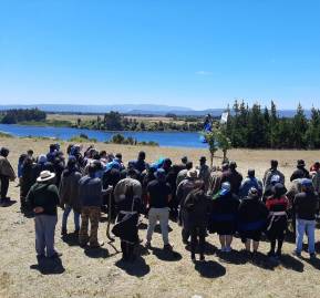 Foto Revista Aukin: Comunidades mapuche de Curaco