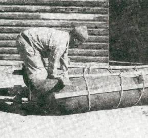 Roberto Álvarez (Izquierda). Fotografía Agrupación Cultural Changos Descendientes del Último Constructor de Balsas Roberto Álvarez (Izquierda). Fotografía Agrupación Cultural Changos Descendientes del Último Constructor de Balsas
