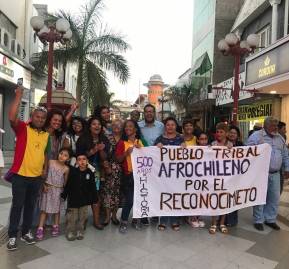Pueblo afrodescendiente chileno celebrando la aprobación de la ley de reconocimiento Pueblo afrodescendiente chileno celebrando la aprobación de la ley de reconocimiento