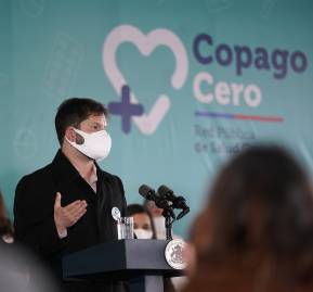 Presidente Gabriel Boric en el hospital Félix Bulnes. Foto: Prensa Presidencia. Gabriel Boric