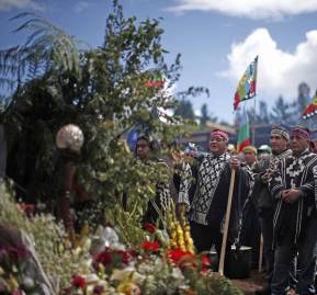 Foto: Luis Hidalgo- Fotoreportaje de INTERFERENCIA: "El adiós del último weichafe asesinado"