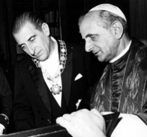 Frei Montalva con el Papa Paulo IV en el Vaticano Frei Montalva con el Papa Paulo IV en el Vaticano