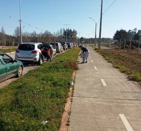 Cola vehicular para comprar pellets.