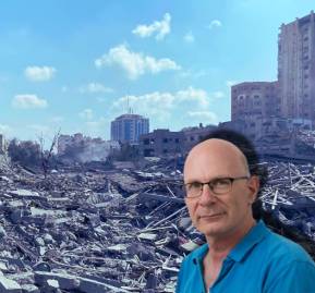 De fondo, Gaza. En la esquina, profesor Amos Goldberg De fondo, Gaza. En la esquina, profesor Amos Goldberg