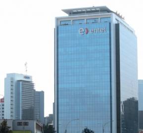 Edificio de Entel en Lima Edificio de Entel en Lima