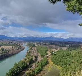 Rucalhue: Créditos Malen Leubü 