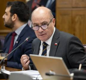 Jorge Quiroz. Foto: Senado. Jorge Quiroz.