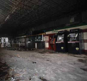 El metro Pedrero tras el incendio de la noche del 18 de octubre de 2019. El metro Pedrero tras el incendio de la noche del 18 de octubre de 2019.