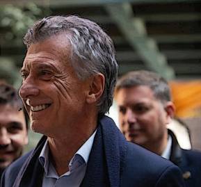 Milei en su más reciente entrevista y Mauricio Macri. Milei en su más reciente entrevista y Mauricio Macri.