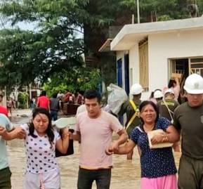 Inundaciones ocurridas principalmente en las regiones de la costa norte del Perú. Foto: Ministerio de Defensa del Perú. rte del Perú. Foto: Ministerio de Defensa del Perú.